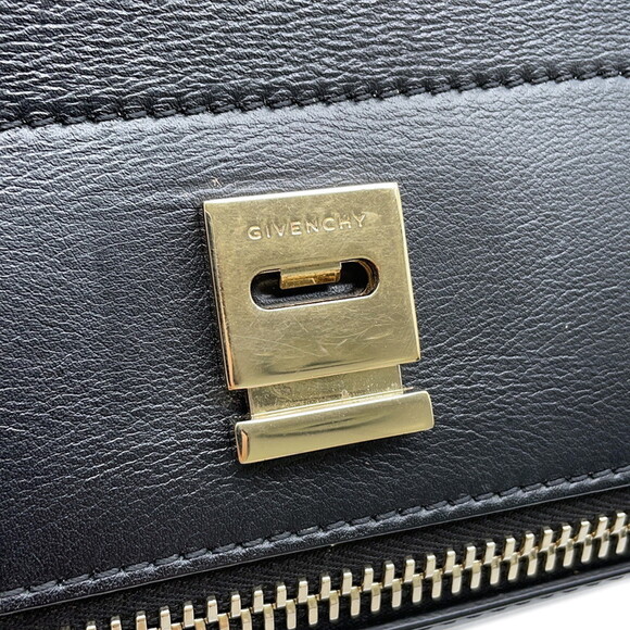 GIVENCHY Black Leather Shoulder Bag - Picture 9 of 16